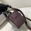 wsxc1740758147121_2 Lindy 19CM Swift Leather Gold Hardware 46 EBONE Global Sales