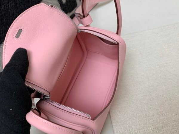 Global Sales Lindy 19CM 3Q Rose Saiura Swift Leather Silver Hardware