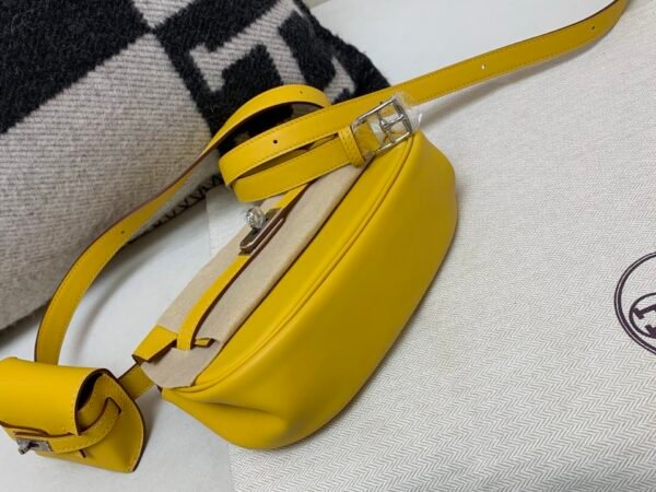 Global Sales Kelly Moove 9D Amber Swift Leather Silver Hardware