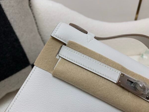 Global Sales Kelly Pochette 22CM Swift Leather Silver Hardware M4