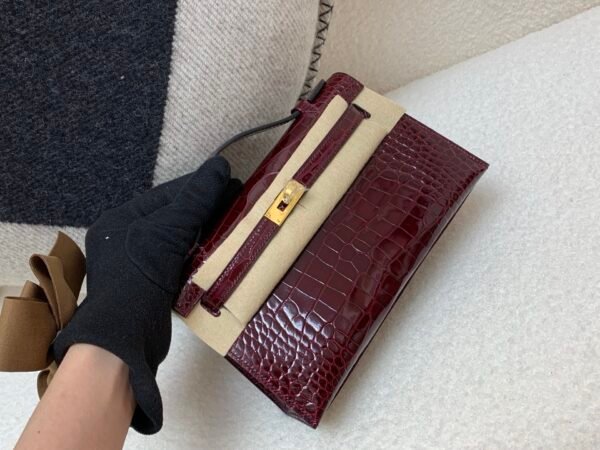 Kelly Pochette 22CM 57 Bordeaux American Alligator Gold Hardware