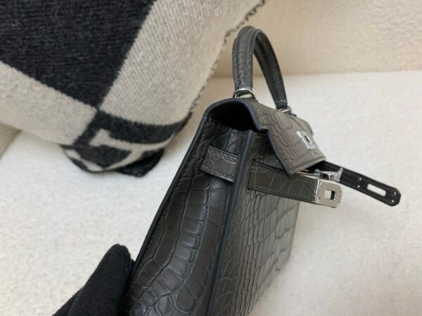 Global Shipping Mini Kelly 19CM 88 Graphite Alligator Skin Original Package