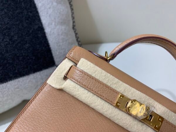 Top Quality Mini Kelly 19CM Chevre Leather 2J Gold Hardware