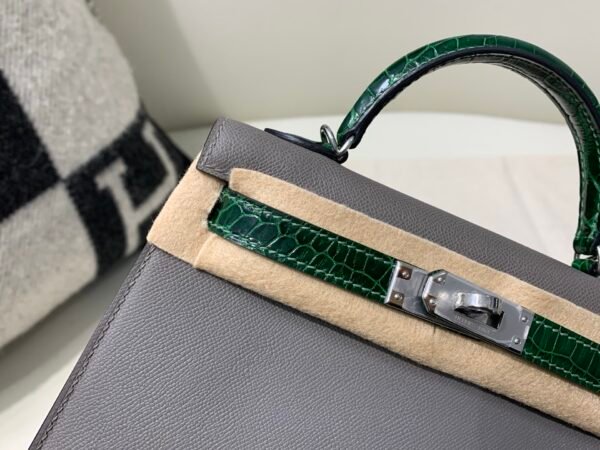 Mini Kelly 19CM 0L 6Q Vert Emeraude Madame Leather and Crocodile Skin SHW