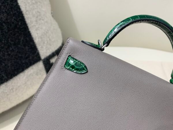 Mini Kelly 19CM 0L 6Q Vert Emeraude Madame Leather and Crocodile Skin SHW