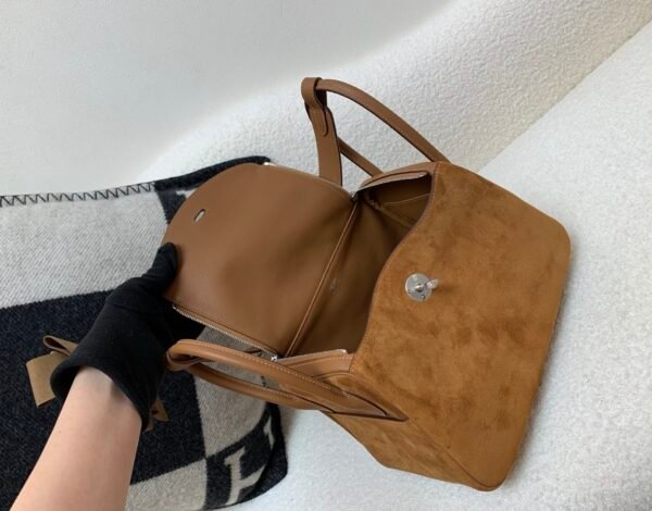Lindy 26CM Suede Swift Leather CK37 Silver Hardware Full Handmade