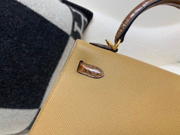 Kelly Touch 0M Chai Alligator Skin Epsom Leather Gold Hardware