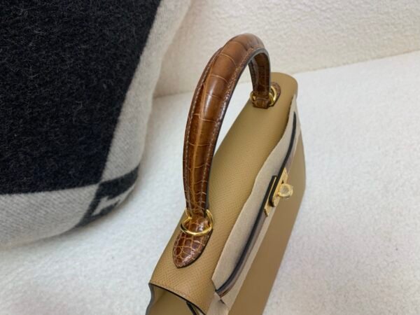Kelly Touch 0M Chai Alligator Skin Epsom Leather Gold Hardware