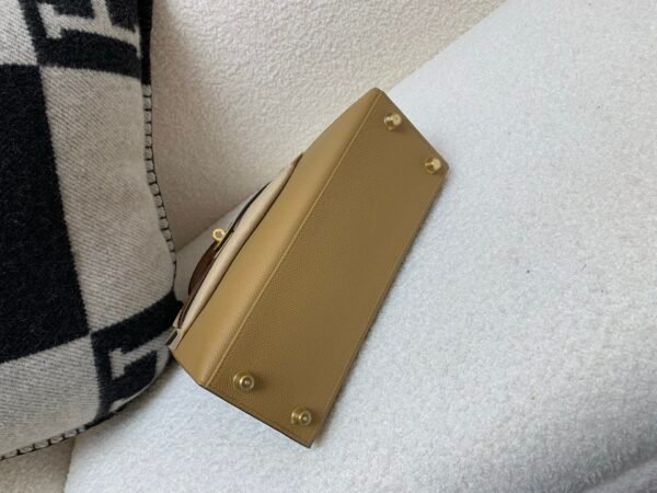 Kelly Touch 0M Chai Alligator Skin Epsom Leather Gold Hardware