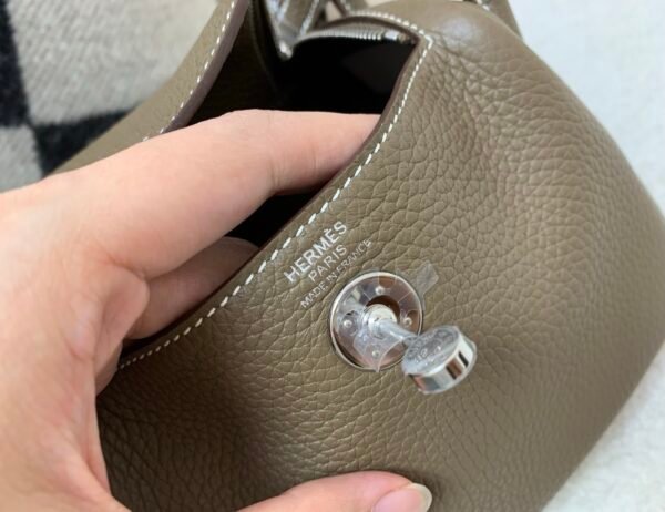 Top Handmade Lindy Price 19CM 8C Gri Elephant Swift Leather Silver Hardware