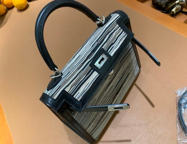 Vibrato Kelly 25CM Global sale 89 Nior Box Leather Sheep cut skin New style