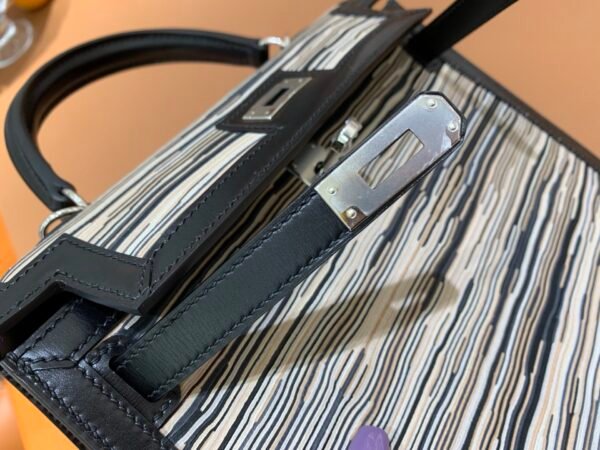 Vibrato Kelly 25CM Global sale 89 Nior Box Leather Sheep cut skin New style