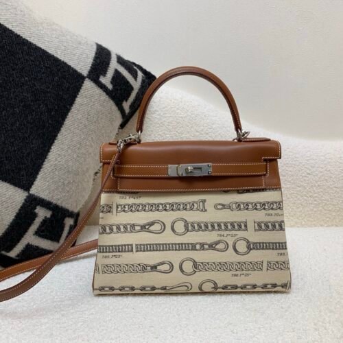 Christmas Styles Kelly 25cm Canvas with Swift Leather Ck37 Silver Hardware