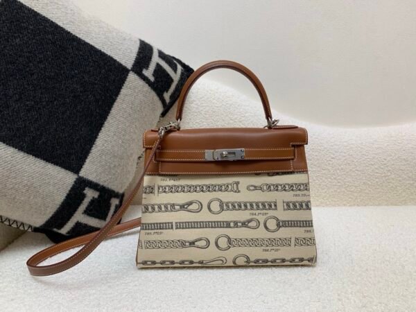 Christmas Styles Kelly 25cm Canvas with Swift Leather Ck37 Silver Hardware