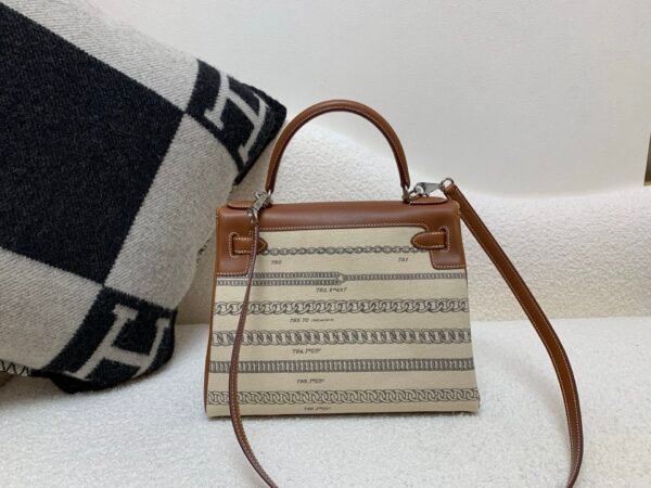 Christmas Styles Kelly 25cm Canvas with Swift Leather Ck37 Silver Hardware