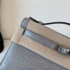 UK sale Kelly Pochette 22CM 0V Alligator Leather Silver Hardware