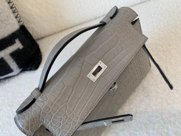 UK sale Kelly Pochette 22CM 0V Alligator Leather Silver Hardware