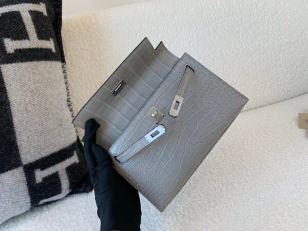 UK sale Kelly Pochette 22CM 0V Alligator Leather Silver Hardware
