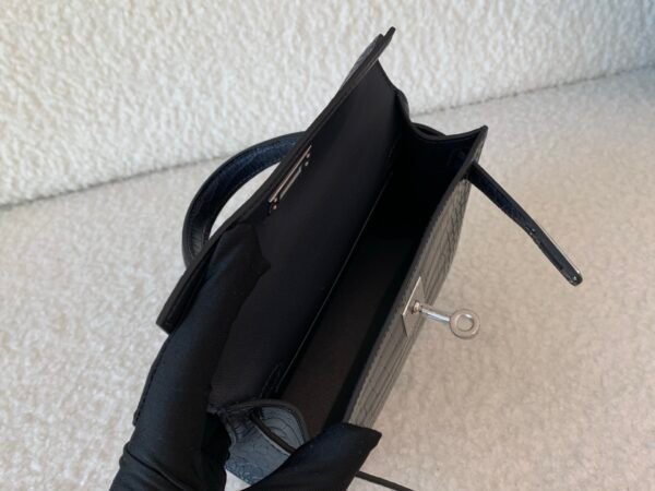 France custom made Mini Kelly 19CM 76 Bleu Indigo Alligator Leather SHW