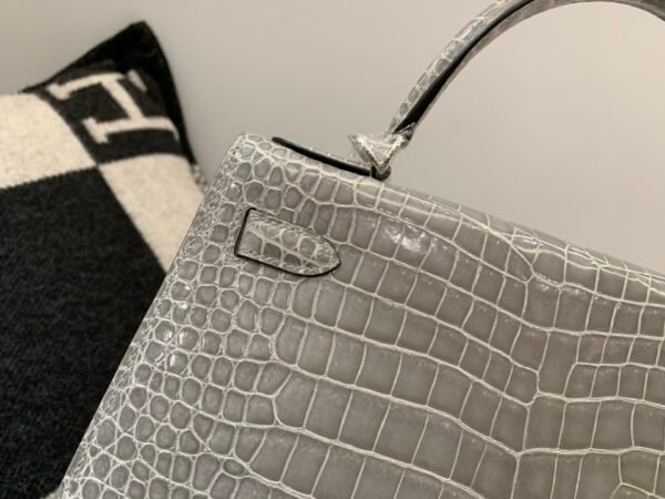 Kelly 28CM 0V Gris Ciment Porosus Leather Diamond clasp Global shipping