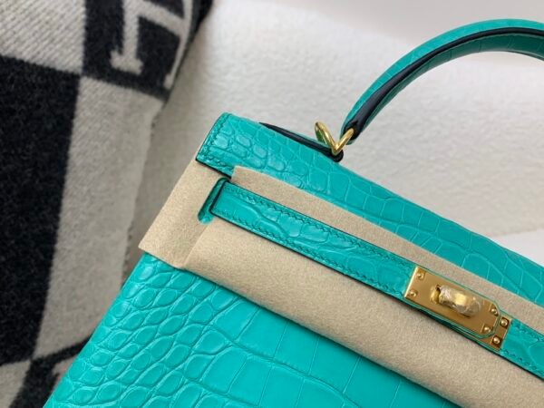 Kelly 25cm Custom Made Alligator Leather O6 Vert Jade Gold Hardware
