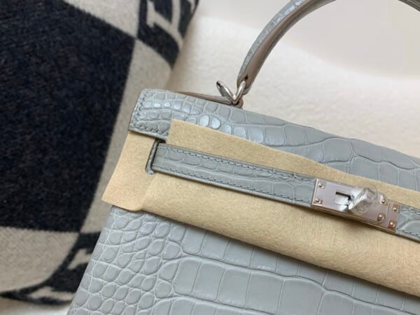 H Factory Kelly 25cm 80 Gris Perle Alligator Silver Hardware Top Handmade