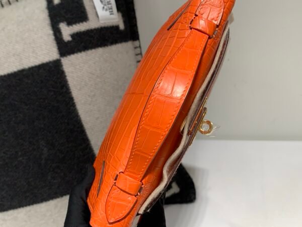 New custom made Kelly Pochette 22CM 93 Orange Alligator Leather Gold Hardware Full Handmade