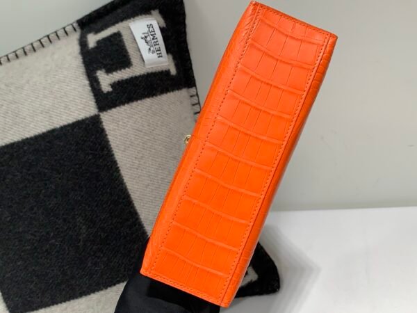 New custom made Kelly Pochette 22CM 93 Orange Alligator Leather Gold Hardware Full Handmade